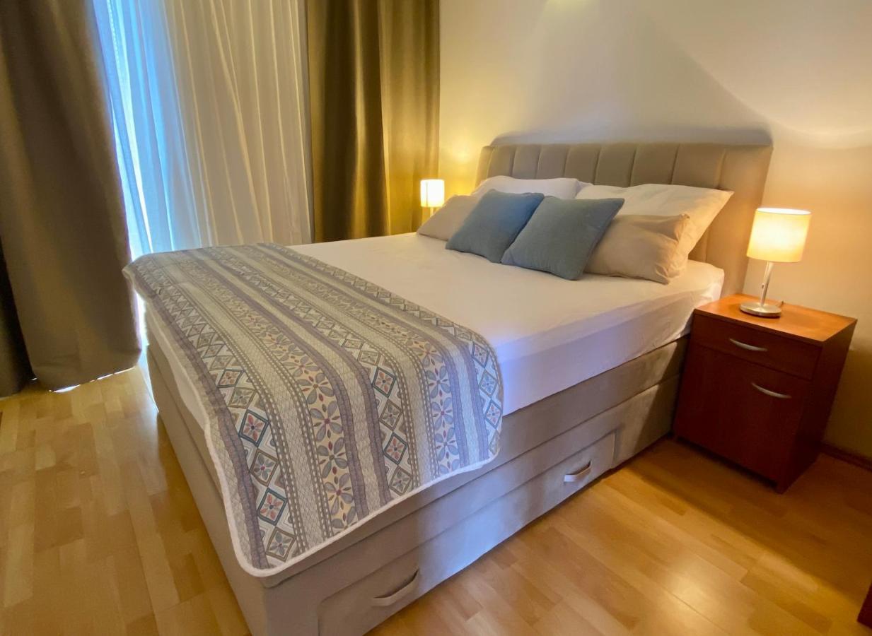 Apartmani Peric 斯塔里格勒 外观 照片